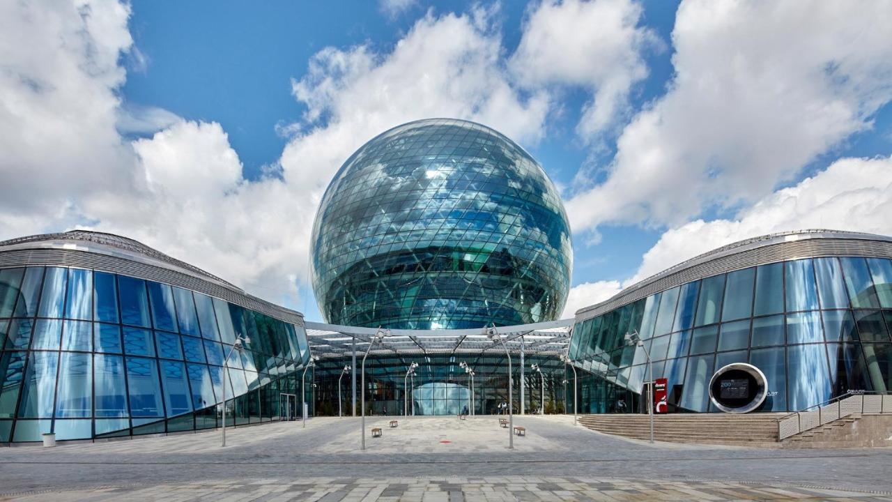 Экспо Бульвар 5 Astana Extérieur photo
